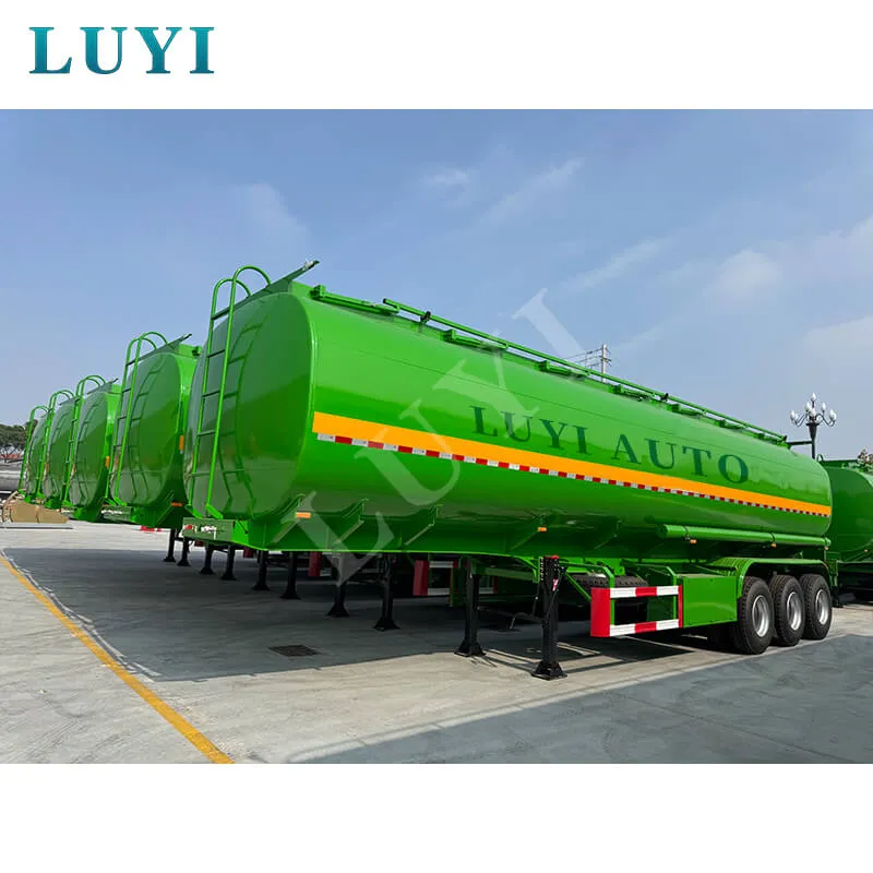 40,000-liter fuel tanker