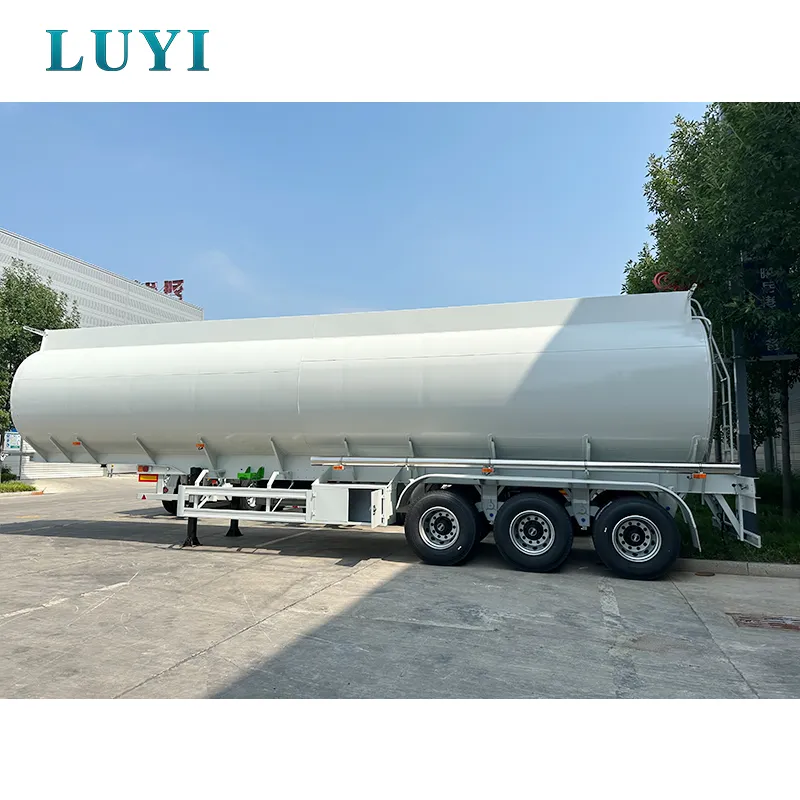 3-compartment 3-axle 40000 L Carbon Steel Tanker