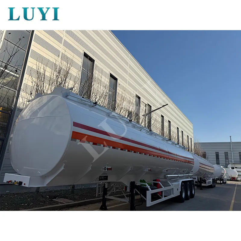 3-axle fuel tank semi-trailer