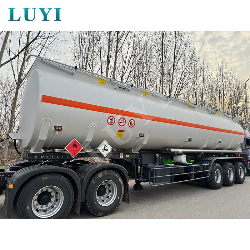 3-axle fuel tank semi-trailer