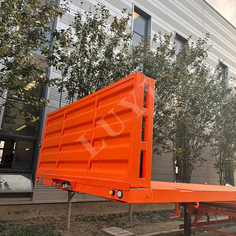 3‑axle flatbed semi‑trailer