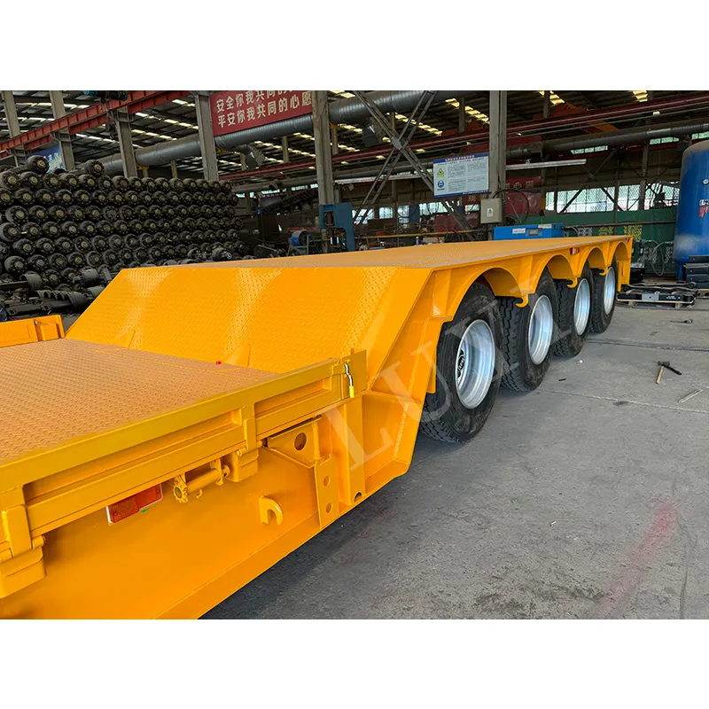 17‑meter 4‑axle detachable gooseneck low‑bed semi‑trailer