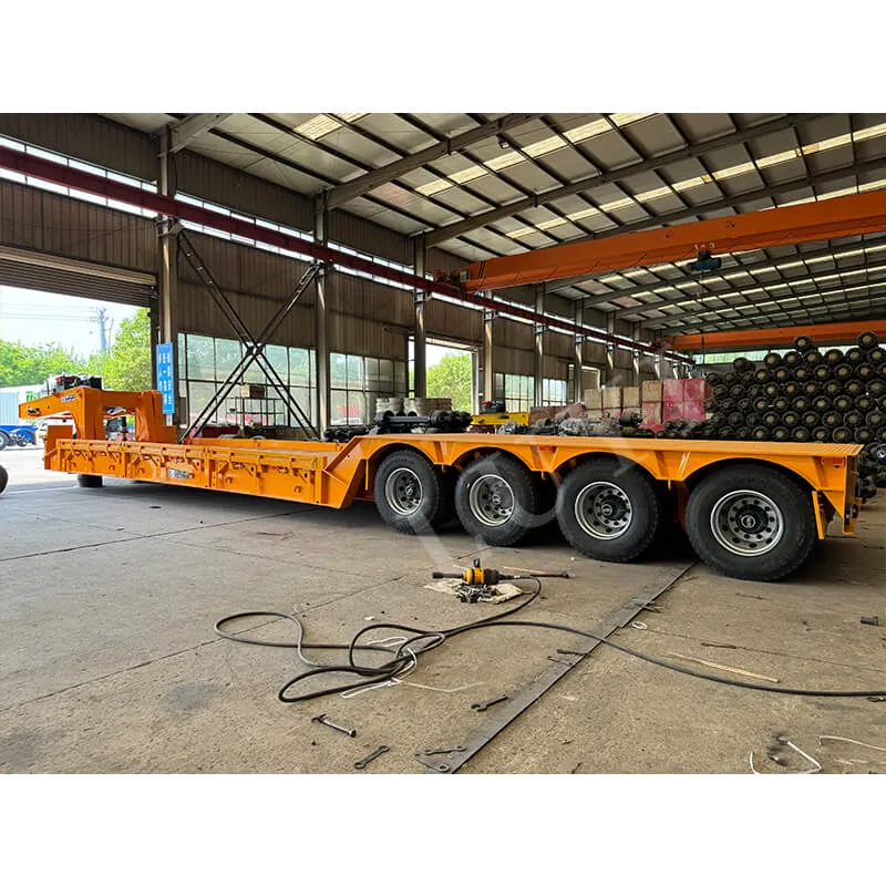 17m long 4‑axle detachable gooseneck low‑bed semi‑trailer, 3m width with 20cm widening on each side, 120‑ton load capacity
