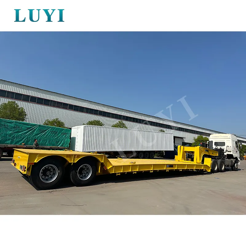 Low Bed Semi Trailer Oversized Cargo Delivery Practice For Cross Border Trade In Mexico