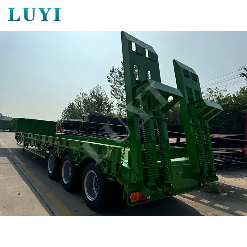LUYI AUTO 3‑axle low‑bed semi‑trailer