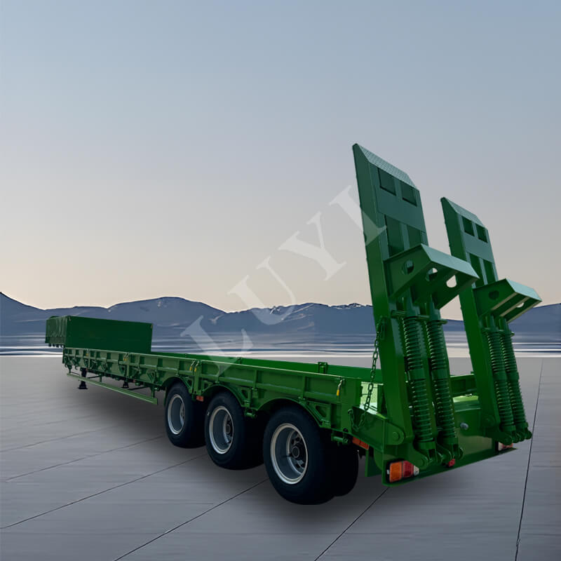 3‑axle low‑bed semi‑trailer