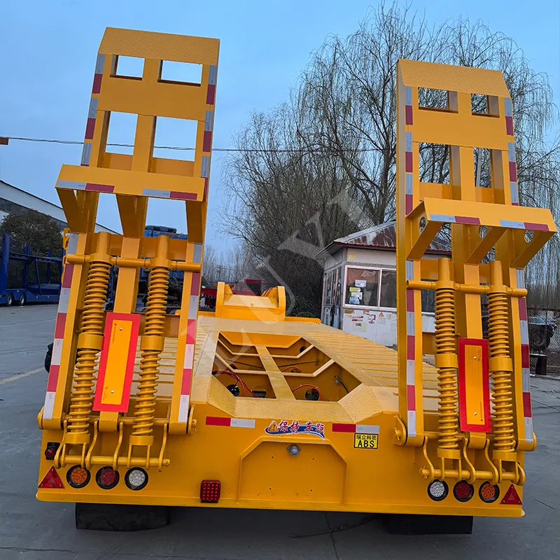 3‑axle low‑bed semi‑trailer