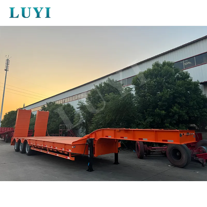 13-metre tri-axle low bed semi-trailer with a 60-ton load capacity