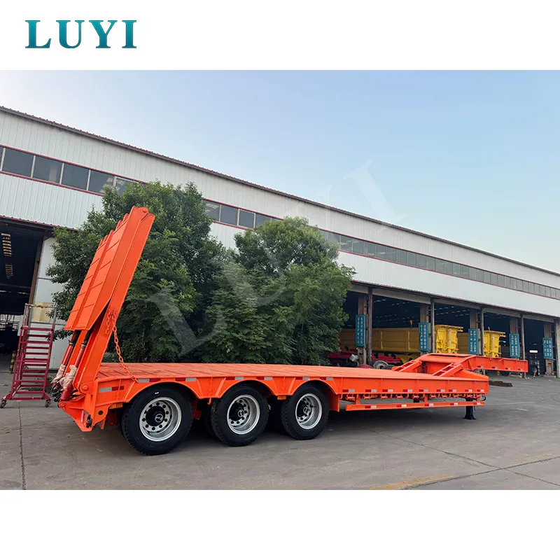 13-metre tri-axle low bed semi-trailer with a 60-ton load capacity