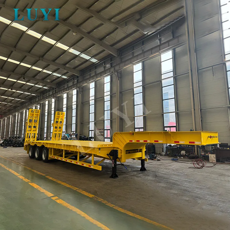 three axle low bed semi-trailer