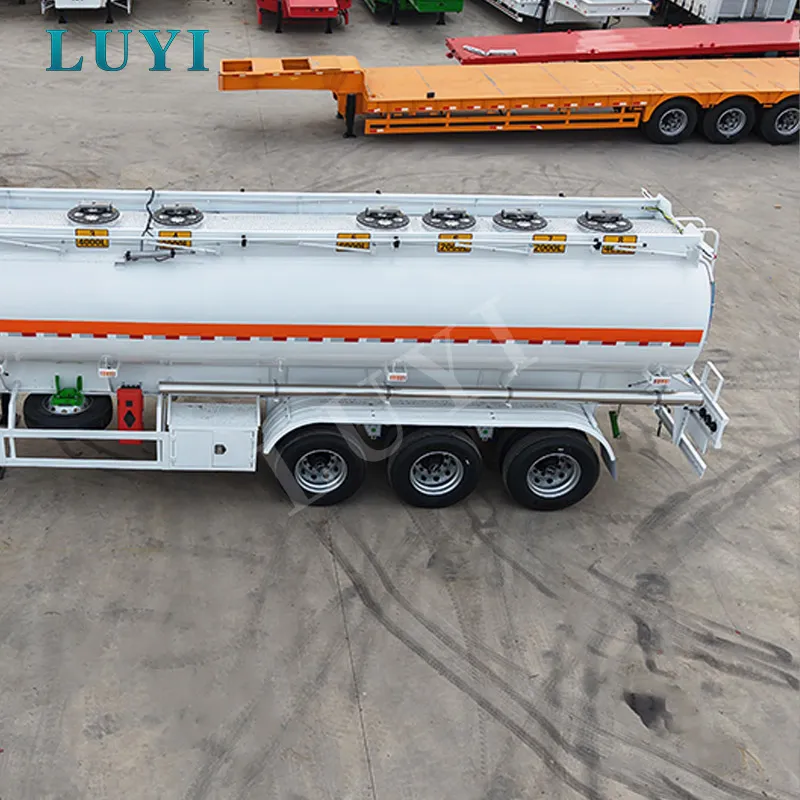 3-Axle Tank Semi-Trailer, 26000 Liters Capacity