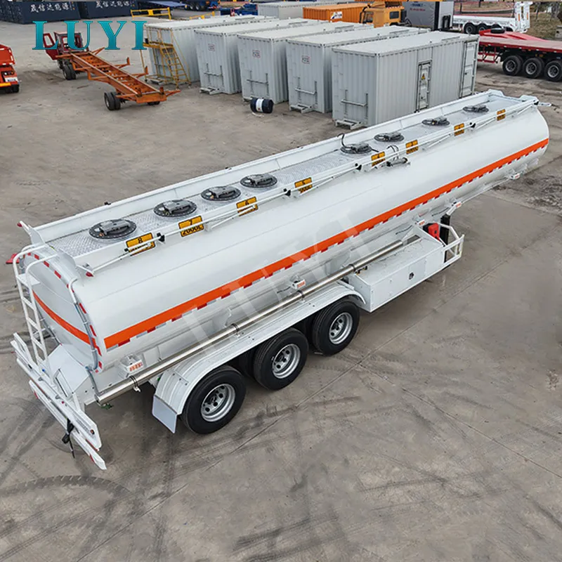 3-Axle Tank Semi-Trailer, 26000 Liters Capacity