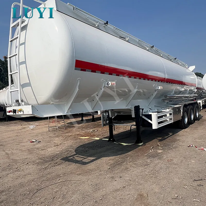 tri-axle 40000L fuel tank semi-trailer