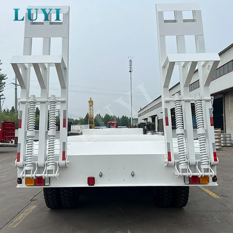 3-axle 13m low bed semi-trailer