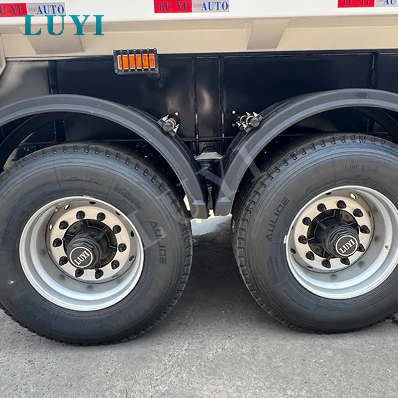 3‑axle rear‑tipping semi‑trailer