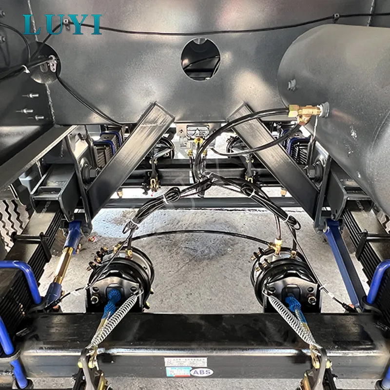 3‑axle rear‑tipping semi‑trailer